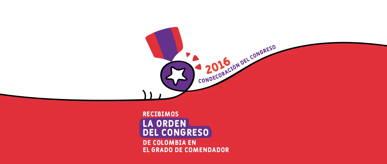 2016, condecoración del Congreso: recibimos la Orden del Congreso de Colombia en el grado de Comendador.